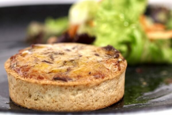 QUICHE SERTANEJA +LEVE
