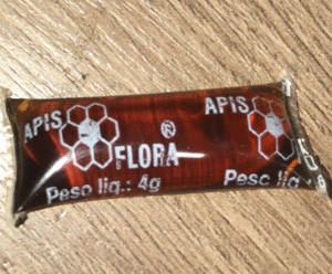 SACHE MEL COM GELEIA REAL 4g  - APIS FLORA
