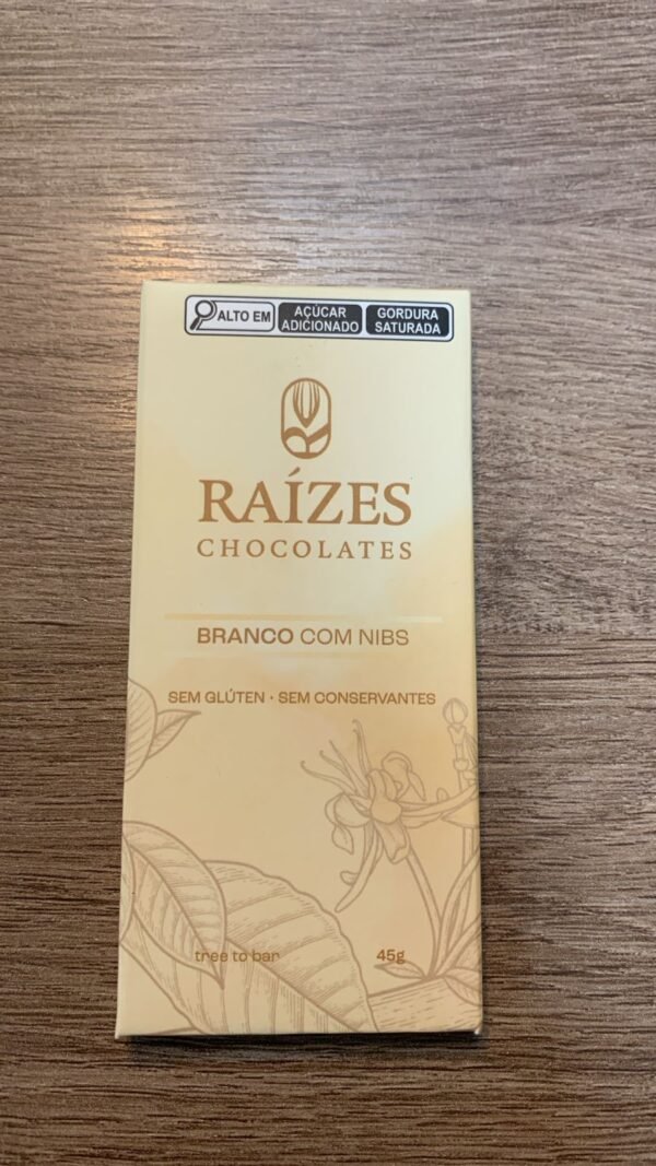 CHOCOLATE BRANCO COM NIBS 45G - RAIZES CHOCOLATES
